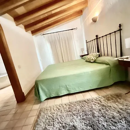 Apartment Spacious With Mountain View In Pollenca