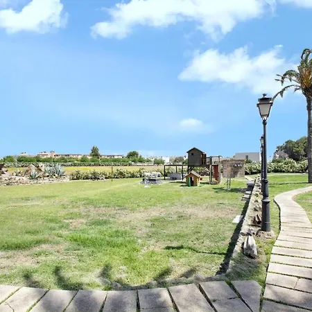 Spacious With Mountain View In * Pollenca